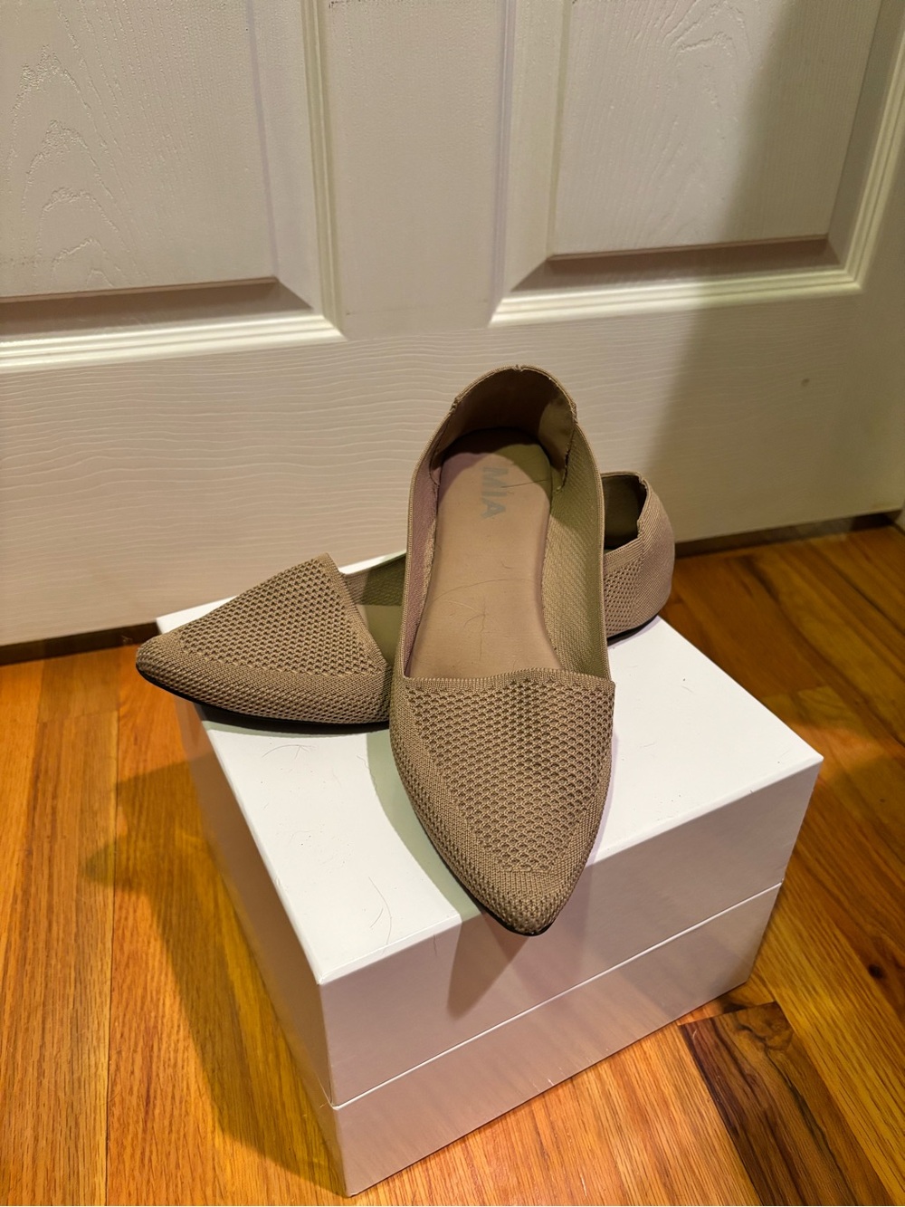 MIA Pointed Toe Knit Flats in Taupe